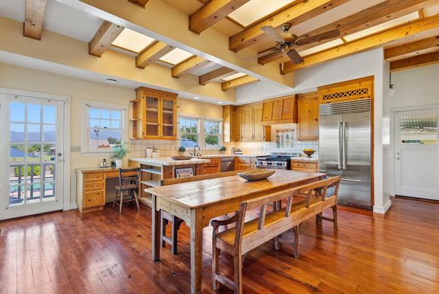 180 Dicicco Terrace, Watsonville CA: https://media.crmls.org/mediaz/f971a7ed-b897-479e-8ea5-ce9e8c070ae6.jpg