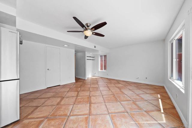 Detail Gallery Image 6 of 59 For 694 Calma Pl, Chula Vista,  CA 91910 - 5 Beds | 3/1 Baths