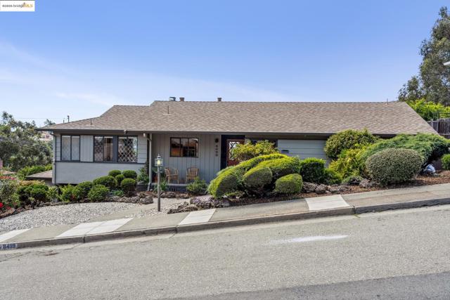 8499 Aster Ave, Oakland CA: https://media.crmls.org/mediaz/f9735576-4ed8-4ca9-a636-e2055c36af2b.jpg