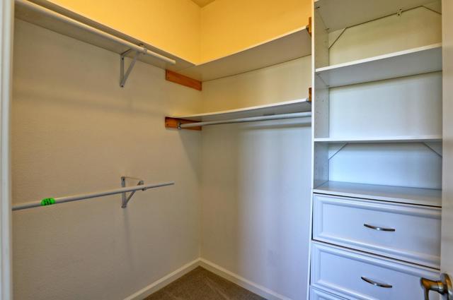 1250 Sunrise Drive, Gilroy CA: https://media.crmls.org/mediaz/f9739cc9-cd68-4686-a2a9-8641cbd3bd81.jpg