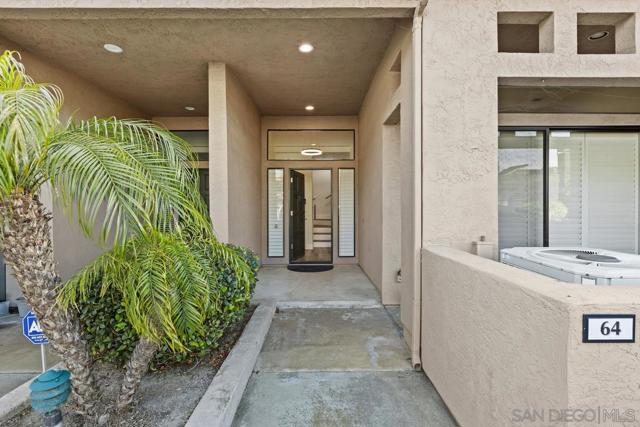 4353 Nobel Dr, San Diego CA: https://media.crmls.org/mediaz/f973c030-7396-4247-9d2b-44158c8b2418.jpg