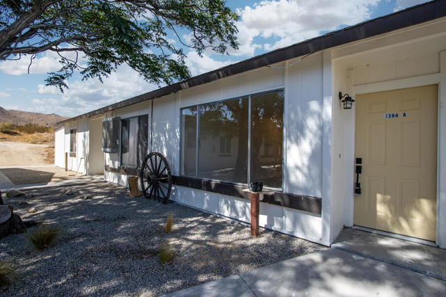 7382 Olympic Road, Joshua Tree CA: https://media.crmls.org/mediaz/f9748604-7b65-4803-8a5b-9a92e5a789b3.jpg