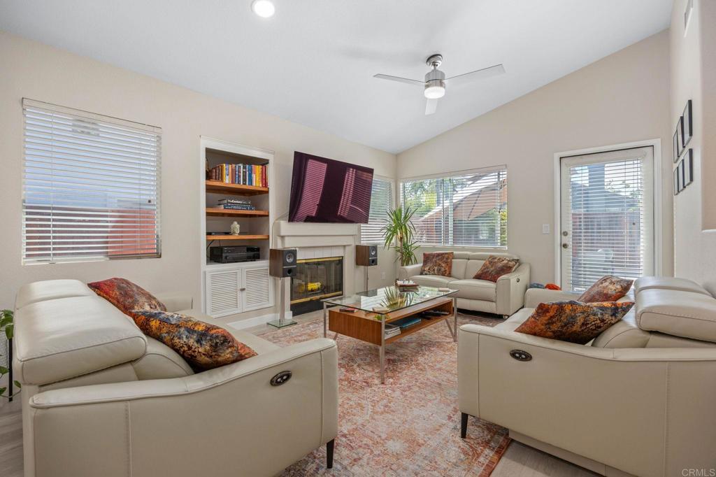 4668 Calle Del Greco - photo 8