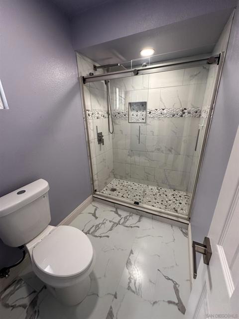 736 Jewell Drive, San Diego CA: https://media.crmls.org/mediaz/f9753730-7ccf-4186-99eb-950c861c61ee.jpg