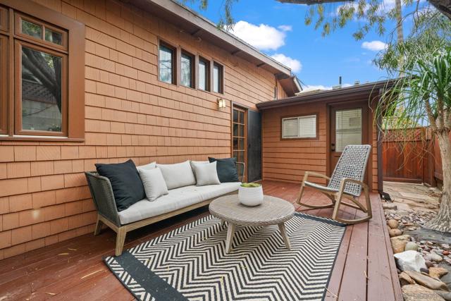 4573 4575 Massachusetts St, San Diego CA: https://media.crmls.org/mediaz/f9755a29-1f5c-4de0-84d0-4760aba2d4ad.jpg
