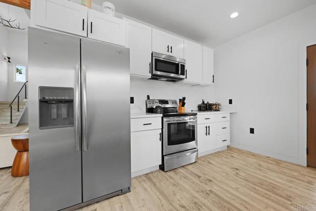12953 Carriage Rd, Poway CA: https://media.crmls.org/mediaz/f977cb0b-f16e-4618-ad1b-026928fbe36c.jpg