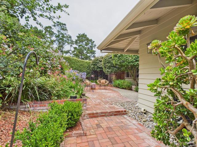 214 Soledad Place, Monterey CA: https://media.crmls.org/mediaz/f977d50d-ad2e-460a-8a8b-714d4661d630.jpg