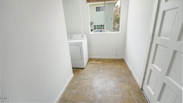 Detail Gallery Image 11 of 23 For 544 Salem St #FRONT H,  Glendale,  CA 91203 - 2 Beds | 2 Baths