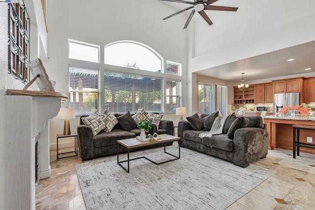 Image 10 of 60 For 5065 Carbondale Way