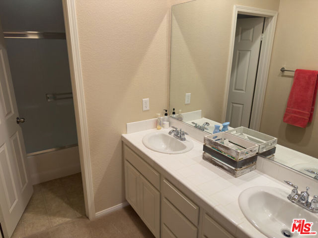 6234 W Avenue J11, Lancaster CA: https://media.crmls.org/mediaz/f979db9d-1ef4-45a5-ada7-025edff688ba.jpg