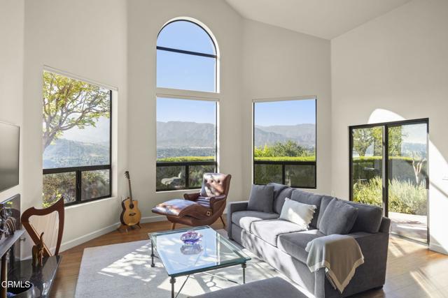 Detail Gallery Image 9 of 49 For 10920 Ventura Ave, Oak View,  CA 93022 - 3 Beds | 4 Baths