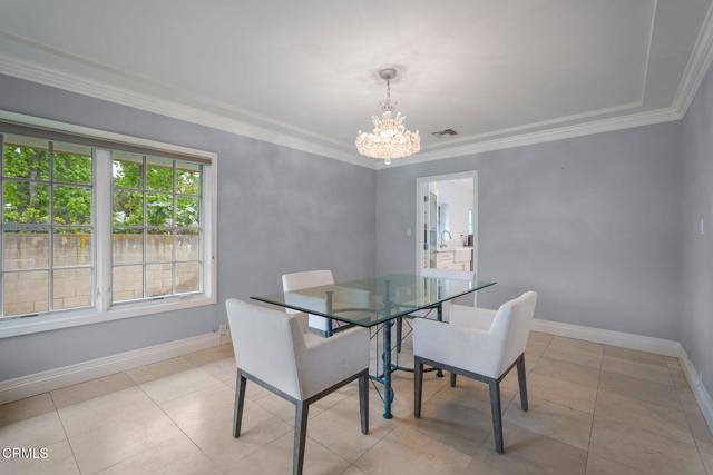 1525 Waverly Road, San Marino CA: https://media.crmls.org/mediaz/f97c4af5-e535-4ef5-9338-1753e8f80305.jpg
