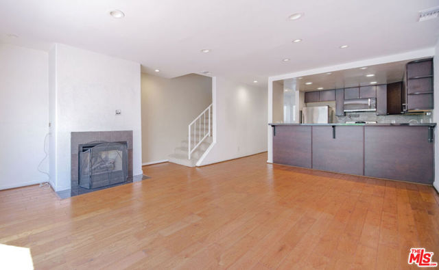 1818 Butler Avenue, Los Angeles CA: https://media.crmls.org/mediaz/f97cd876-6984-49f1-945e-f30419c7e943.jpg