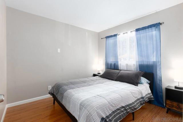 24643 Leafwood Dr, Murrieta CA: https://media.crmls.org/mediaz/f97d5fb1-a8ce-4399-bb1d-1462c5bb3277.jpg