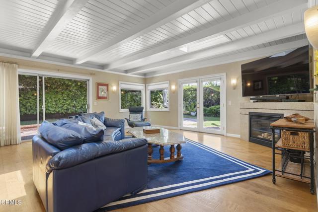 Detail Gallery Image 15 of 37 For 124 Reddington Ct, Camarillo,  CA 93010 - 4 Beds | 2/1 Baths