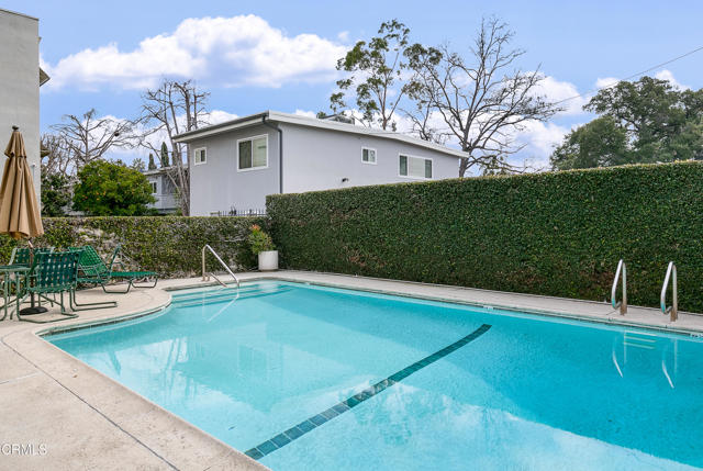 Detail Gallery Image 26 of 27 For 385 S Oakland Ave #205,  Pasadena,  CA 91101 - 3 Beds | 2 Baths