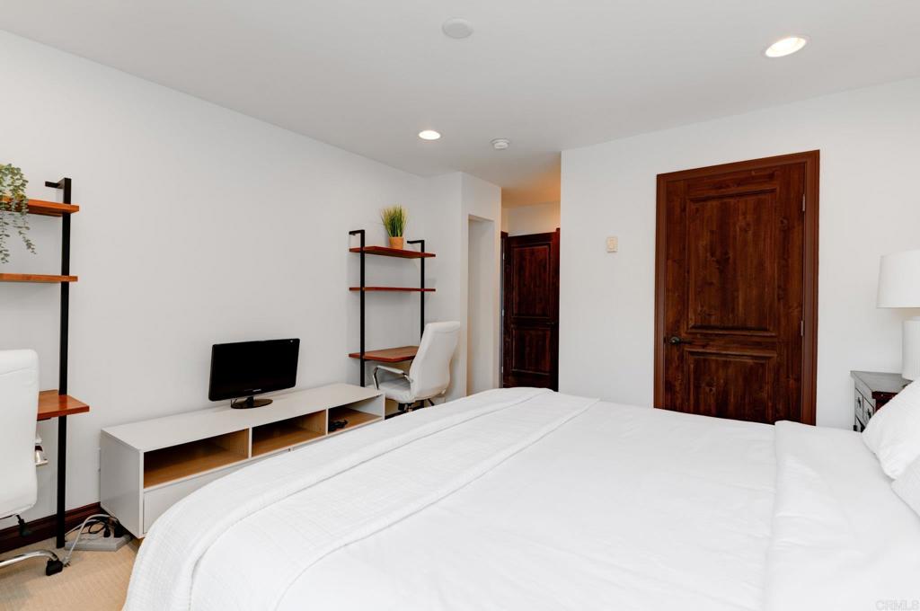 935 Genter Street - photo 17