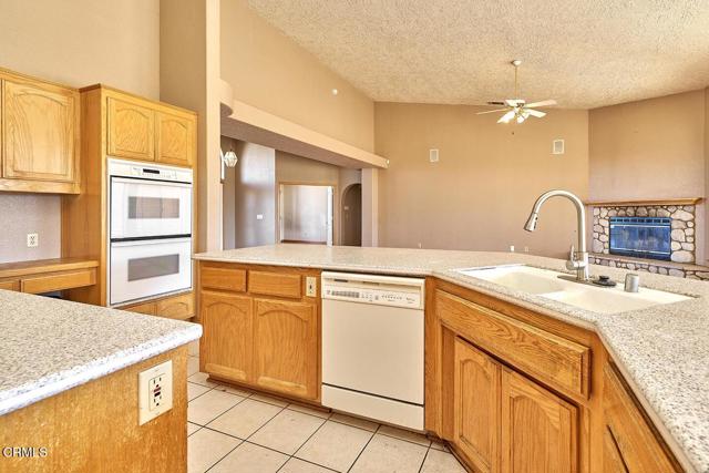 Detail Gallery Image 34 of 55 For 7176 Cataba Rd, Oak Hills,  CA 92344 - 4 Beds | 2/1 Baths