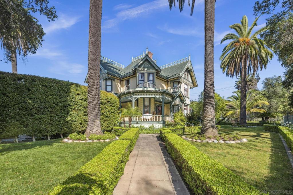 700 Juniper - photo 10