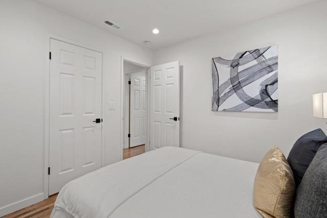 788 Mayten Tree Court, Sunnyvale CA: https://media.crmls.org/mediaz/f9803863-7dee-4747-b746-cc72473b20af.jpg