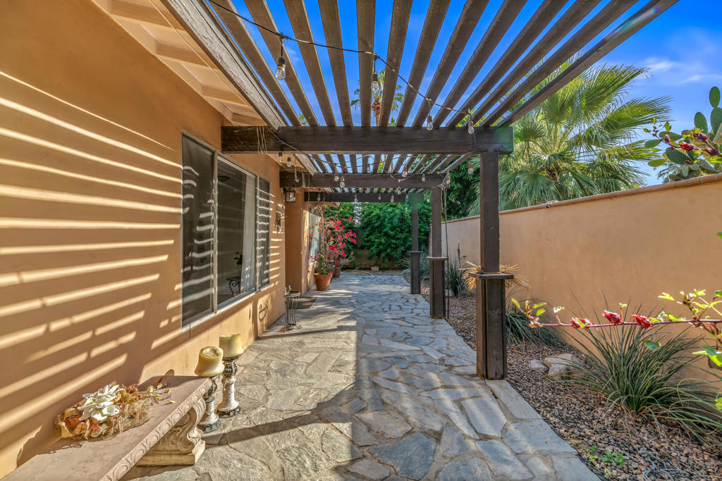 MLS #219139327DA image #9