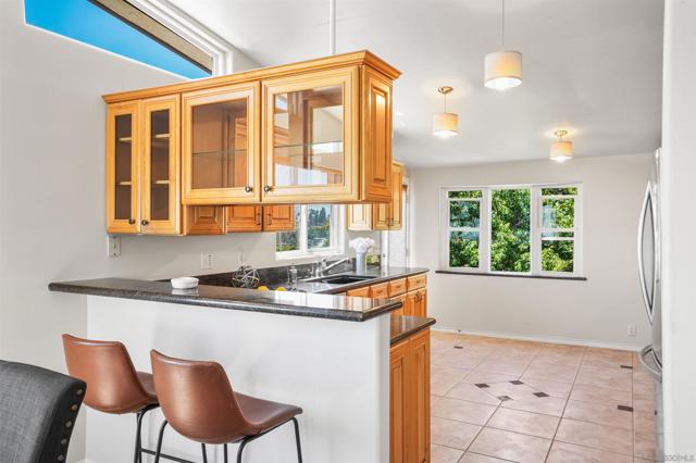 3539 Mount Laurence Dr, San Diego CA: https://media.crmls.org/mediaz/f9816d67-a226-425b-8ff5-fc0ed68029c0.jpg