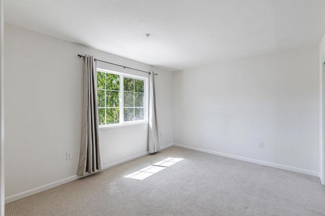 1554 Rosette Way, Gilroy CA: https://media.crmls.org/mediaz/f9817876-ae0a-41d6-a496-5573f54af3dc.jpg