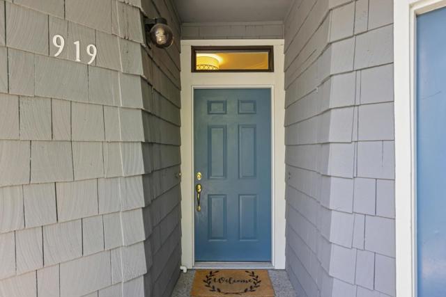 919 Shoreline Drive, San Mateo CA: https://media.crmls.org/mediaz/f981b730-2d18-4a49-9c1e-ca7e6556b744.jpg