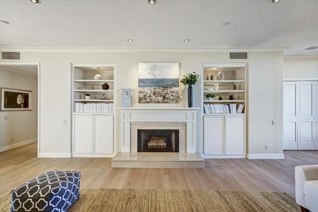 40 W 3rd Avenue, San Mateo CA: https://media.crmls.org/mediaz/f9829284-0d24-438b-bc66-d95beede3a87.jpg