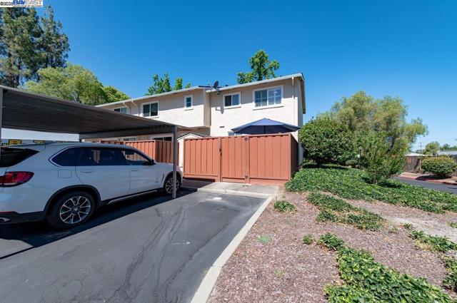 3732 Carrigan Cmn, Livermore CA: https://media.crmls.org/mediaz/f9829ef0-c283-4f6d-a0b9-29ee90af8cd0.jpg