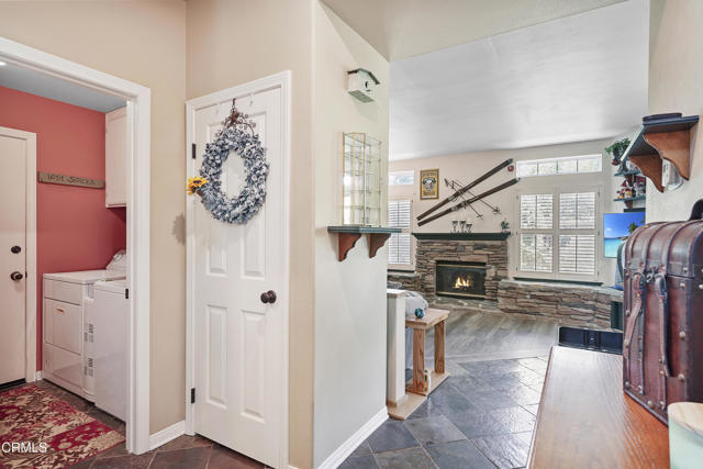 Detail Gallery Image 11 of 38 For 1028 Meadowlark Dr, Fillmore,  CA 93015 - 3 Beds | 2/1 Baths