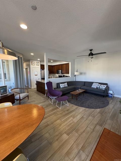 1614 Sanderling Avenue, Chula Vista CA: https://media.crmls.org/mediaz/f9846d64-72e6-4aad-86f0-8721655f3085.jpg