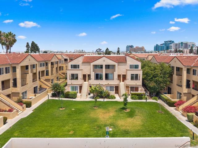 3957 Nobel Dr, San Diego CA: https://media.crmls.org/mediaz/f984f792-2146-4062-94e7-60a718c8ec9d.jpg