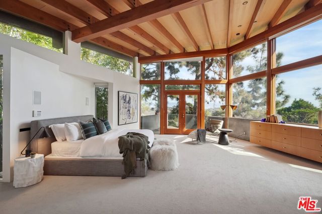 Drew Fenton | 2238 Stradella Road Los Angeles CA | MLS: 7146922