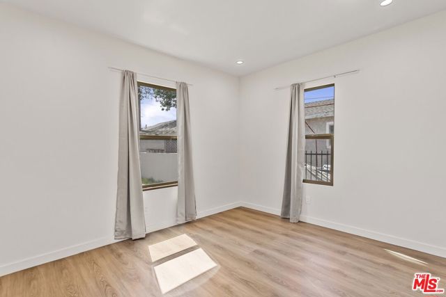 1622 W 66th Street, Los Angeles CA: https://media.crmls.org/mediaz/f98777f3-04af-4e4b-a41d-5318278da129.jpg
