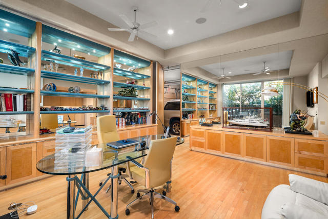 203 Kiva Drive, Palm Desert CA: https://media.crmls.org/mediaz/f9881024-3647-488f-b440-34172827331a.jpg