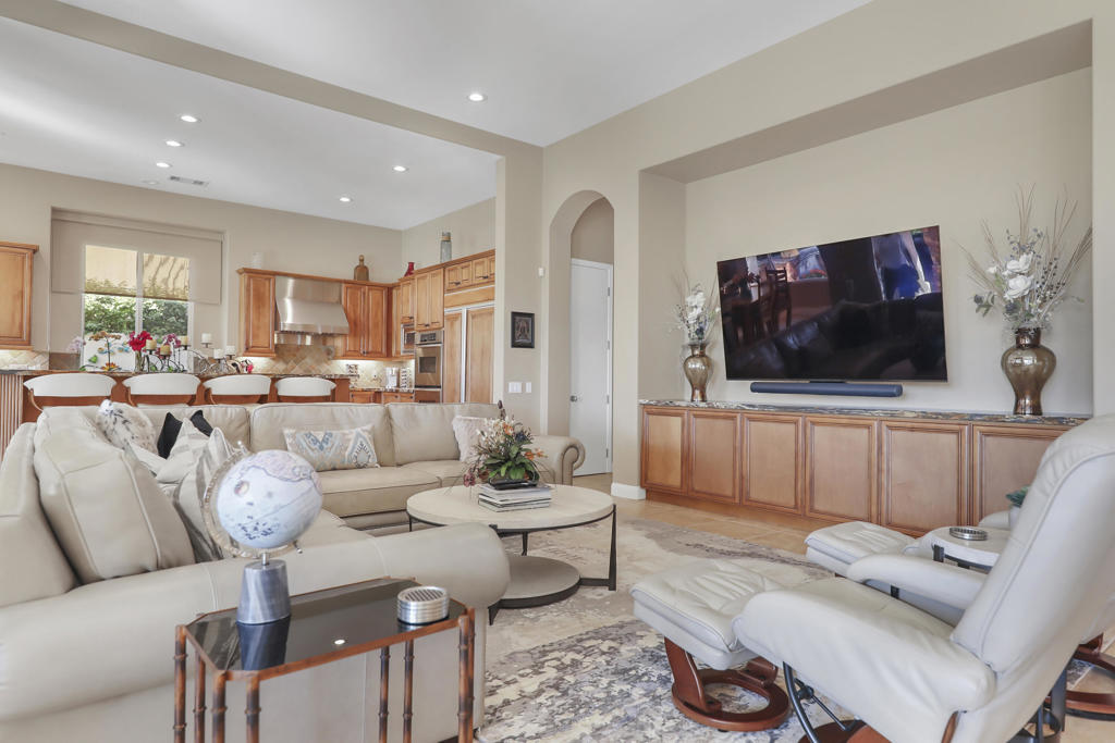 MLS #219138162DA image #8