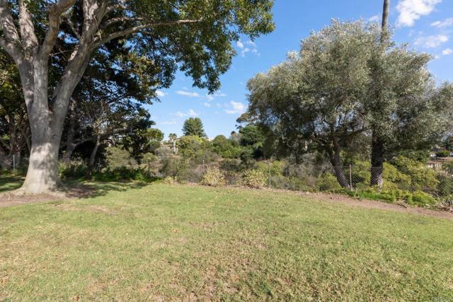 Detail Gallery Image 20 of 22 For 5977 Erlanger St, San Diego,  CA 92122 - 4 Beds | 2 Baths