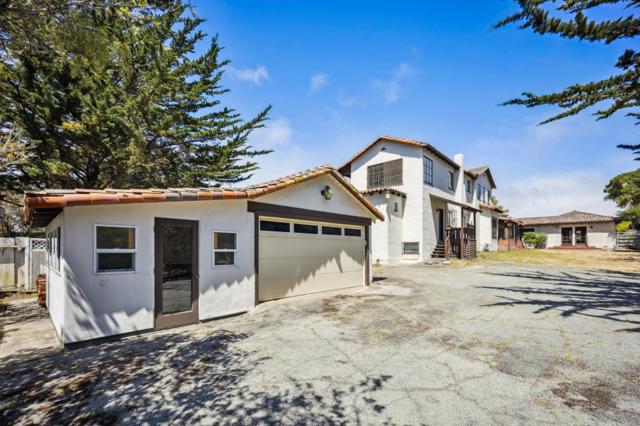 401 San Bernabe Drive, Monterey CA: https://media.crmls.org/mediaz/f98a0a7d-6ca8-4e40-b3c8-65dfb1e8007c.jpg