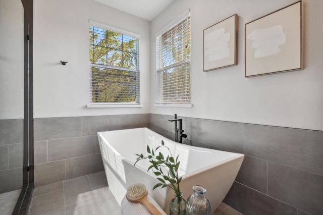 7531 Edinburgh Way, Gilroy CA: https://media.crmls.org/mediaz/f98aaffb-6084-468d-95c5-7703609ec132.jpg