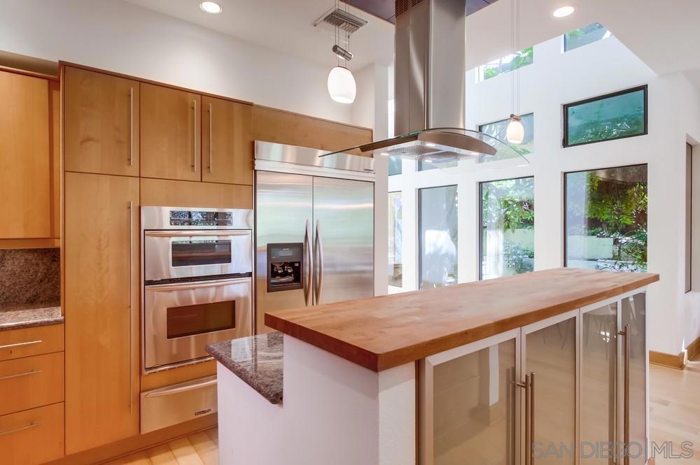 MLS #250022011SD image #10