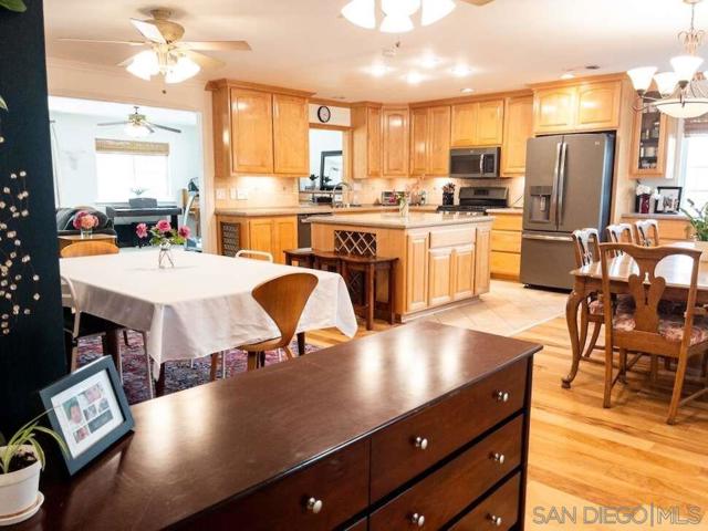1626 S Boulder Ave, Ontario CA: https://media.crmls.org/mediaz/f98b41aa-7a7b-4640-94cf-e957cd2234ca.jpg