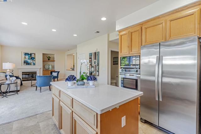 1657 Via Cortina, San Jose CA: https://media.crmls.org/mediaz/f98d56bd-231a-4cb6-93b5-e6cfcf3350c9.jpg