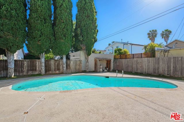 1147 S Point View Street, Los Angeles CA: https://media.crmls.org/mediaz/f98e4e95-f389-4550-8fd6-6d25f3f3d2d7.jpg