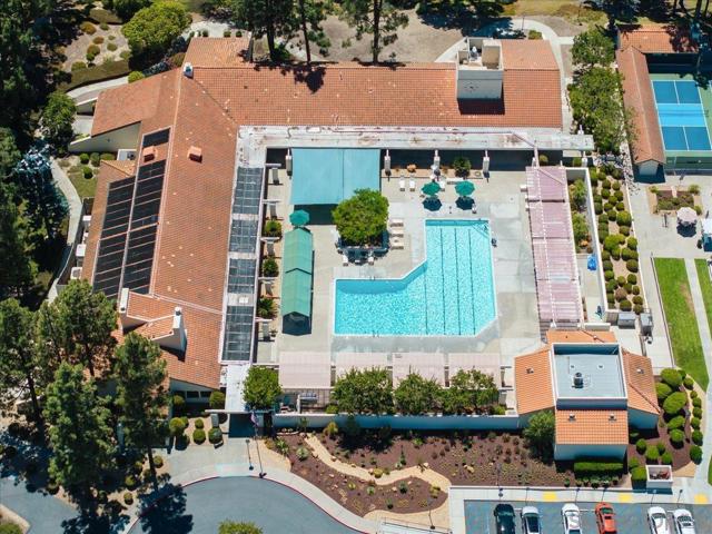 13338 Corte De Chucena, San Diego CA: https://media.crmls.org/mediaz/f98eabea-a820-4512-bf3c-91df0f2fe694.jpg