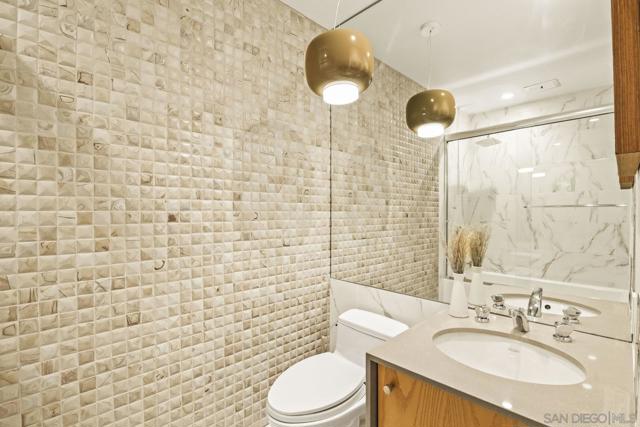 3200 6Th Ave, San Diego CA: https://media.crmls.org/mediaz/f98ed1d4-f6eb-4bac-a27d-434c88f32a1b.jpg