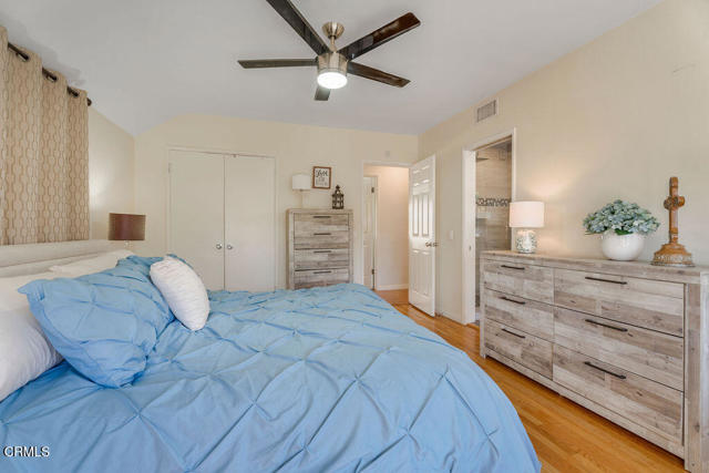 3547 Mevel Place, La Crescenta CA: https://media.crmls.org/mediaz/f98f7281-7d71-402b-886d-8c828b5738ba.jpg