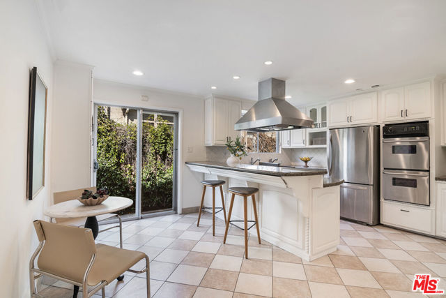 110 S Fuller Avenue, Los Angeles CA: https://media.crmls.org/mediaz/f990465d-94d5-43eb-92c9-a86a9fa16a32.jpg
