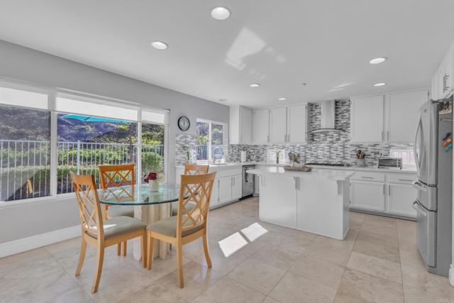 Image 14 of 40 For 10403 Valley Waters Drive