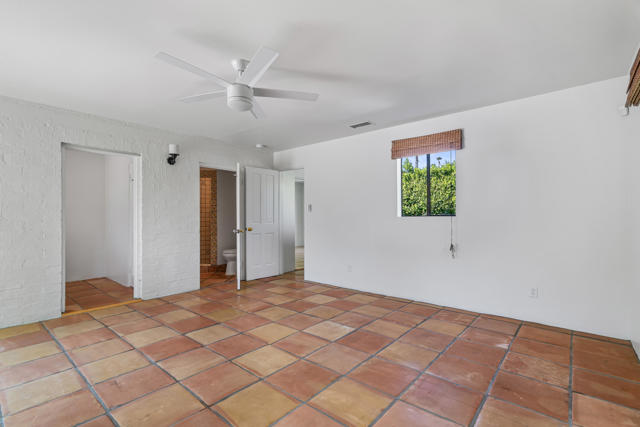 839 N Avenida Olivos, Palm Springs CA: https://media.crmls.org/mediaz/f9935e44-3a38-45d0-b7a0-0f9346373cc1.jpg